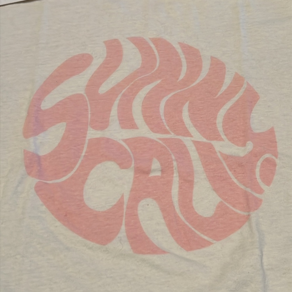 DENIM FORUM ~ Sunny Cali Graphic T-Shirt